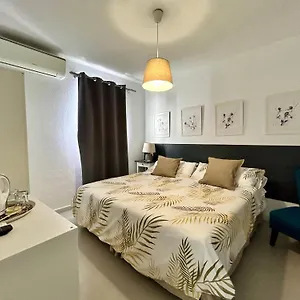 Guest house Berlin, Marbella